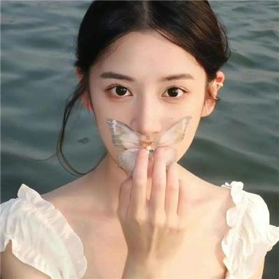 性感女勇士